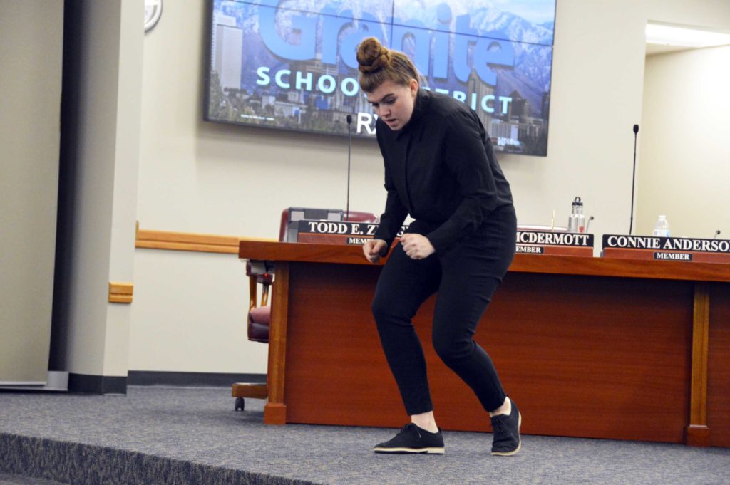 Cottonwood student performs pantomime at board meeting